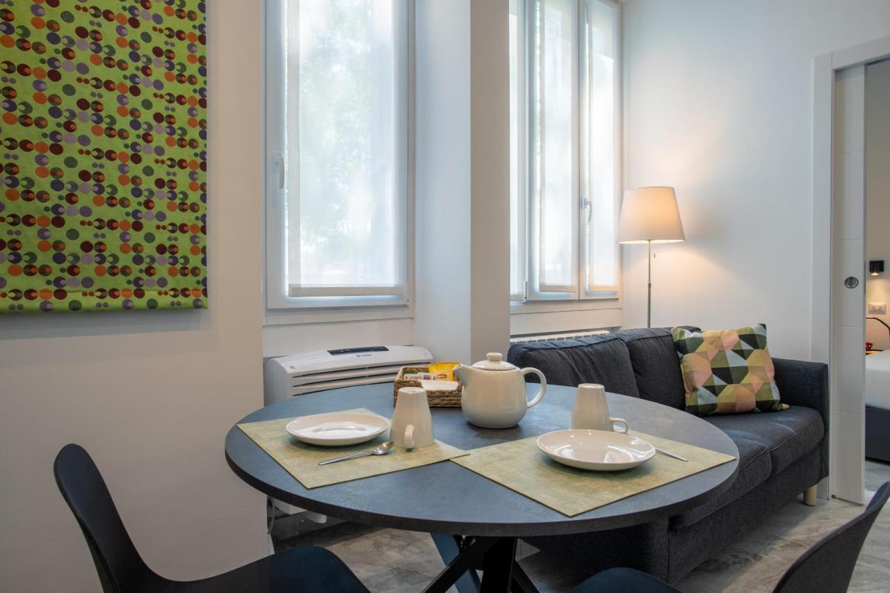 Luna Homes - Bilocale In Mac Mahon Milaan Buitenkant foto